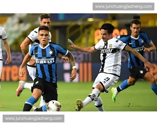 国际米兰铁血中后卫撑起蓝黑防线铸就意甲冠军荣耀 国际米兰铁血中后卫撑起蓝黑防线铸就意甲冠军荣耀