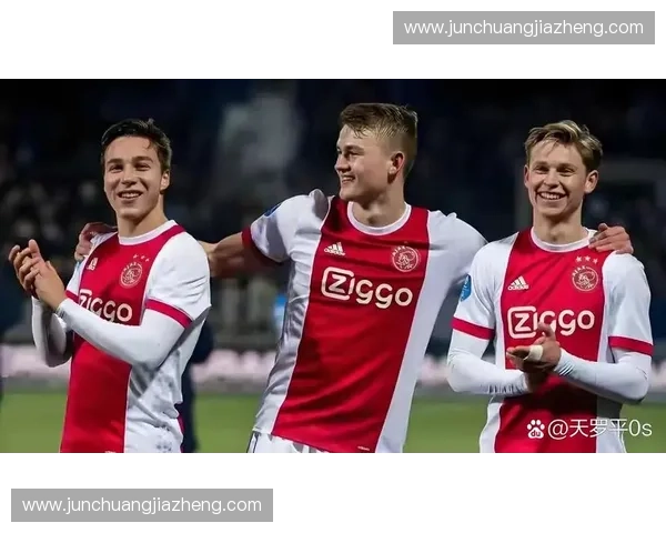 欧联杯名额之争愈演愈烈各大豪门为席位展开激烈角逐 欧联杯名额之争愈演愈烈各大豪门为席位展开激烈角逐